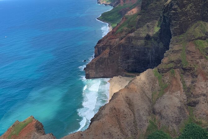 Air Kauai: Ohana (doors-ON) Helicopter Tour - Cabin comfort, weight rules, and the no-bag reality