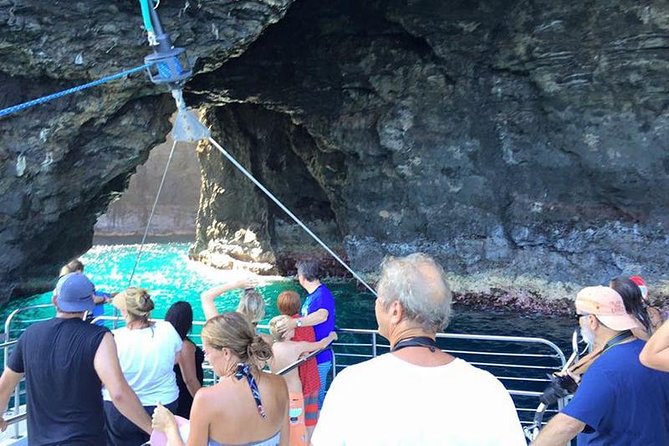 Deluxe Na Pali Morning Snorkel Tour on the Lucky Lady - Small Group Feel on a Large-View Morning