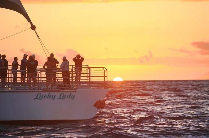 Deluxe Na Pali Sunset Tour on the Lucky Lady - What the 5 hours feel like, from boarding to back at Port Allen