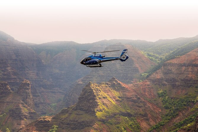 Discover Kauai Helicopter Tour from Princeville - Na Pali Coast and Hanalei Bay: seeing 3,000-foot sea cliffs without the slog