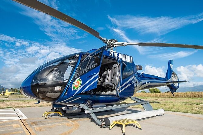Discover Kauai Helicopter Tour from Princeville - Getting good photos and staying comfortable in a helicopter