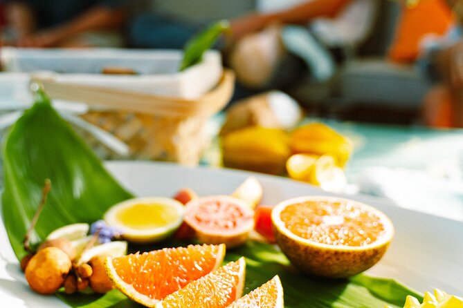 Farm and Food Experience in Kilauea - Fruit tastings and what to pay attention to