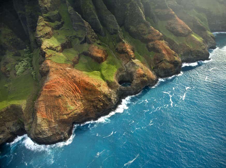 From Princeville: Discover Kauai Helicopter Tour - Olokele Canyon: Where the Rugged Terrain Really Shows