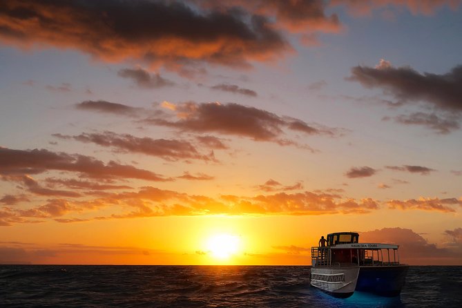 'Imiloa Express Na Pali Sunset Tour - The meeting point: Kauai Sea Tours and the no-hotel-pickup reality
