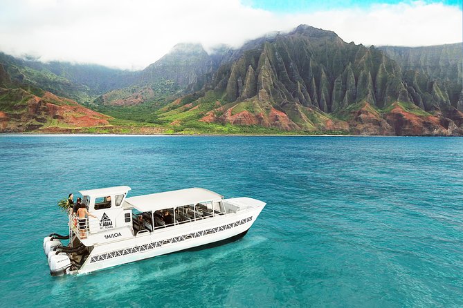 'Imiloa Express Na Pali Sunset Tour - Why a Na Pali sunset speedboat is a smart way to spend 5 hours