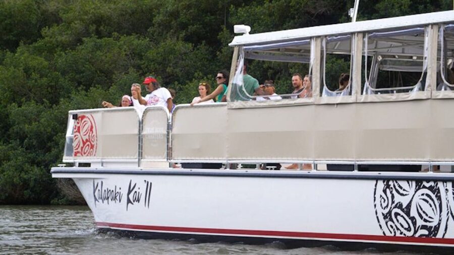Kauai: Catamaran Sunset Cruise - Should you book the Kauai sunset cruise with Da Life Outdoors?
