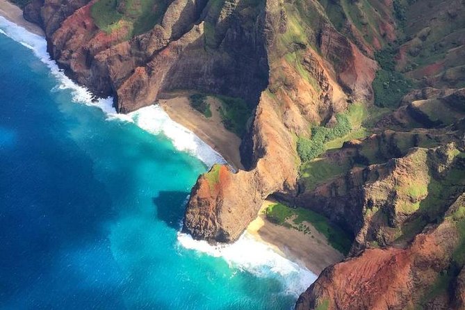 Kauai Deluxe Sightseeing Flight - Stop 1: Na Pali Coast State Wilderness Park, Full-Window Views