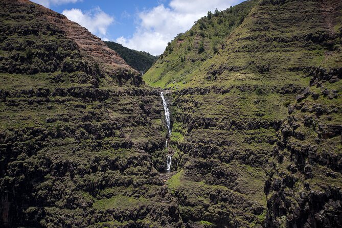 Kauai Deluxe Waterfall Safari: Helicopter Tour - Check-In Timing, Weight Limits, and What to Bring