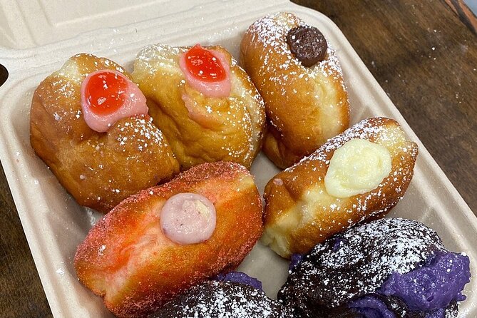 Kauai Eastside Waterfalls & Local Grinds-Small Group Tour - Getting Your Bearings in Lihue and the Local Bakery Stop
