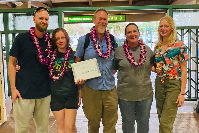 Kauai Lei Greeting at Lihue Airport - Kauai Lei Greeting at Lihue Airport: Key takeaways