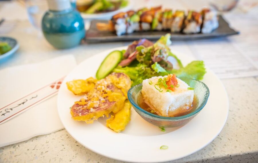 Kauai: Local Tastes Small Group Food Tour - South Shore eating: 6 tastings and culture tied to what’s on the plate