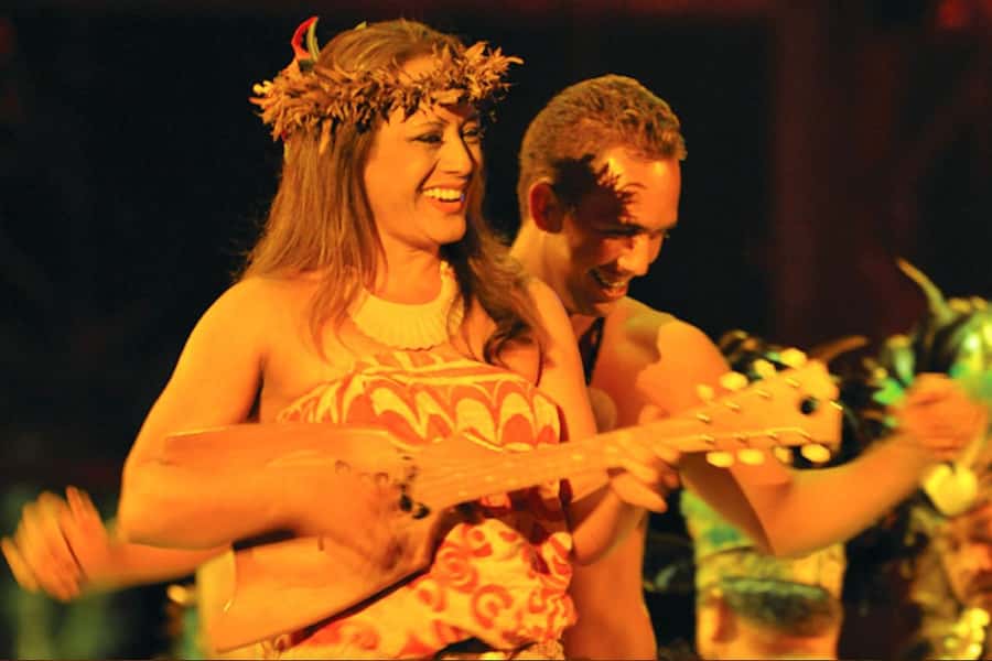 Kauai: Luau Kalamaku – Premium Seating, Dinner & Show - Premium Seating Near the Stage: What It Changes for You