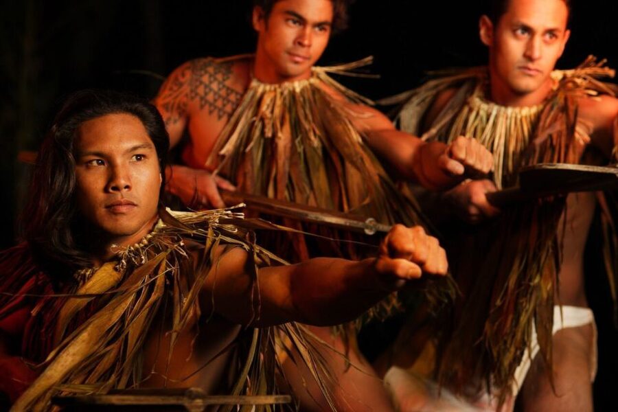 Kauai: Luau Kalamaku with Buffet Dinner & Show - Who should book this luau, and who might want a different option