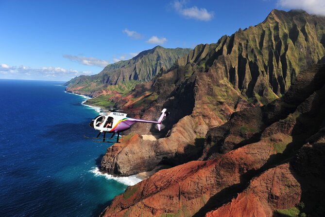 KAUAI LUXURY 60-Minute Doors-Off Helicopter ADVENTURE - The doors-off factor: why open-air changes everything