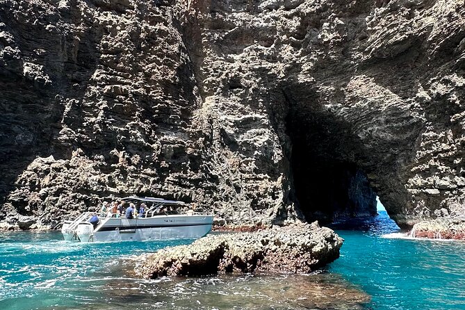 Kauai: Na Pali Coast Power Catamaran - Price and Value: What $274.93 Really Covers
