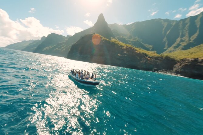 Kauai: Nā Pali Coast Zodiac Raft Expedition and Snorkeling - The ride, the wet factor, and your comfort checklist