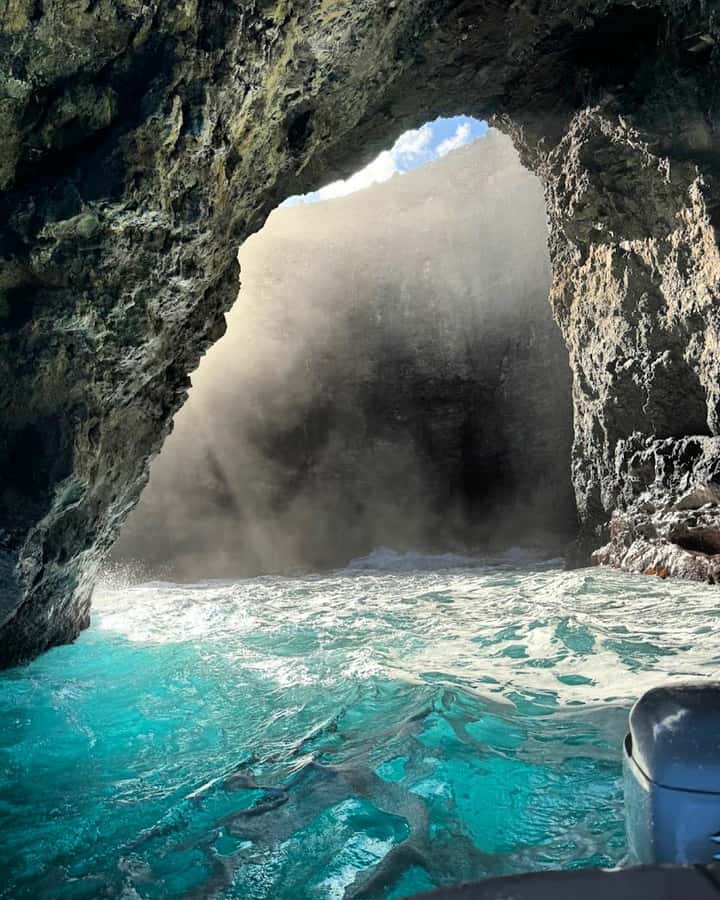 Kauai: Nā Pali Coast Zodiac Raft Sea Caves + Snorkel - Food and drinks on the ride: simple, useful, and timed to activity