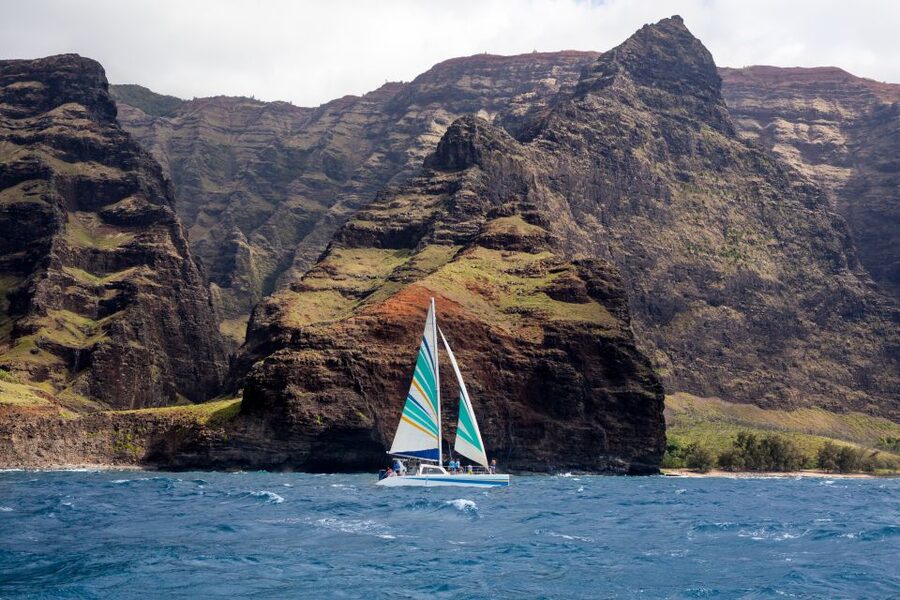 Kauai: Napali Coast Sunset Sailboat Tour with Dinner - The 50-Foot Catamaran: Comfort Perks and the Reality Check