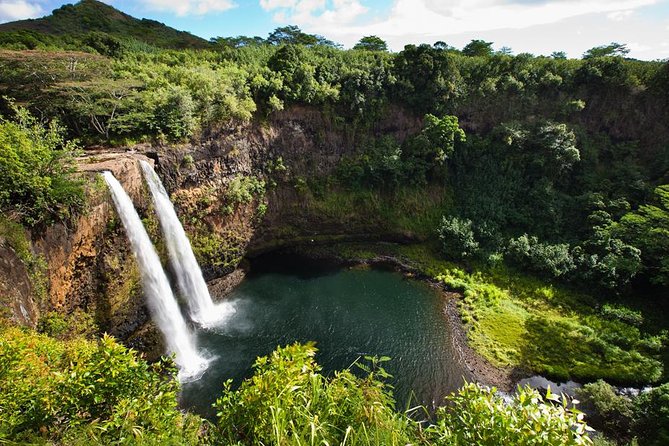 Kauai's Legends, Waterfalls & Geysers-Small Group Tour - A 6-hour Kauai loop that makes the island feel smaller