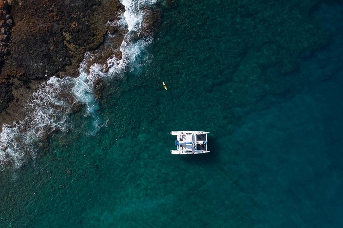 Kauai’s Na Pali Coast Snorkel and Sail Tour - Snorkeling at the calm reef: turtles, rays, and first-time-friendly guidance