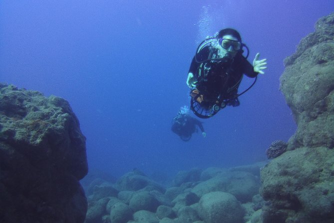 Kauai's Ultimate Scooter Adventure 2 Tank Dive (Advance Certified Divers Only) - Small group (max 4) and why it changes everything