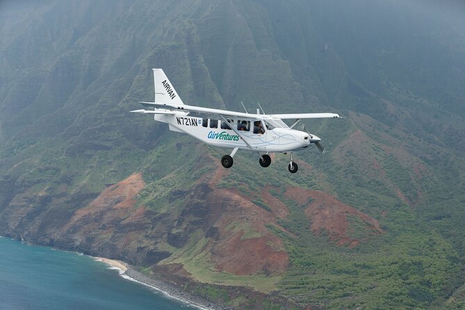Private Kauai Airplane Tour: Na Pali Coast, Waterfalls & More - Why flying beats driving when time is tight
