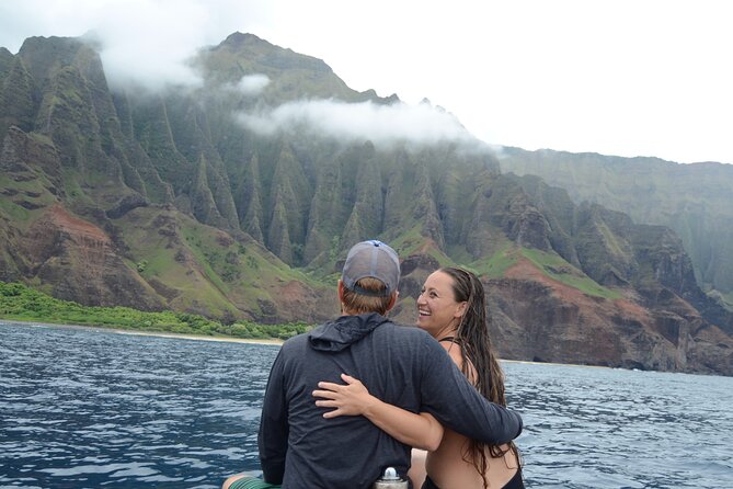 Private Na Pali Coast Tour - Weather Is the Real Boss Here