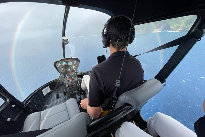 R44 Private Tour of Kauai Doors ON - The Waimea Canyon-focused leg: red cuts, wet peaks, and cliff edges