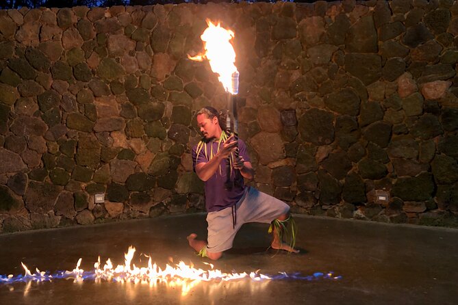 Samoan FireKnife Experience On Kaua'i - What you learn with the practice stick (and how to prepare your body)