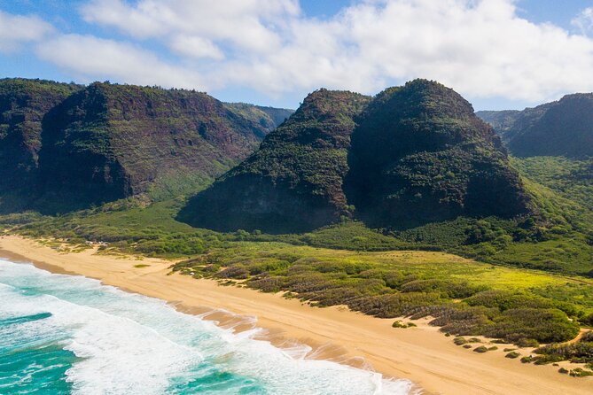 Ultimate Self-Guided Audio Driving Tour of Kauai (Na Pali, Waimea), Hawaii - What you get beyond driving: stories, music, and how the audio helps you see