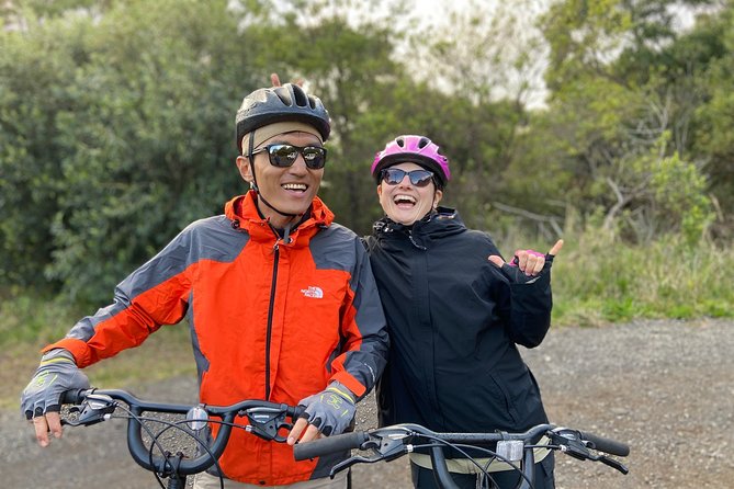 Waimea Canyon Downhill Bike Ride - What you’re really doing: van up, bike down, and multiple “wow” moments