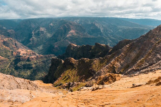 Waimea Canyon Private Tour with Local Guide from Kauai - Stop 6: Waimea Canyon State Park, The Grand Canyon of the Pacific