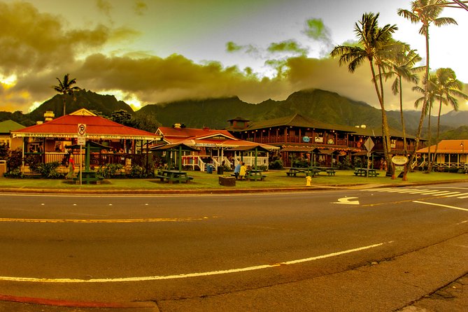 Walking Food Tour Exploring Hanalei - The Walk Itself: Short Distances, Real Town Vibes
